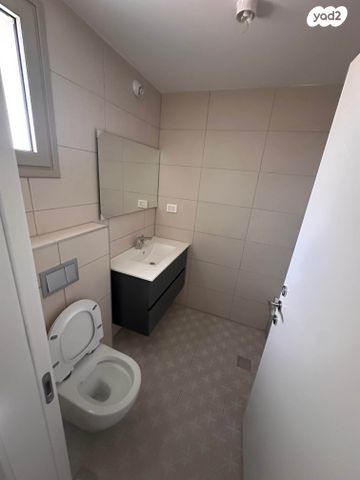 דירת גן, כפר אלדד, כפר אלדד, כפר אלדד