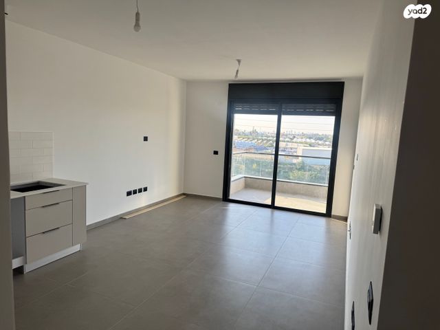 דירה, בנימין וולפוביץ' 8, מרכז דרום, רעננה