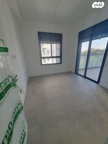 דירה, אחד העם 60, רמת השקמה, רמת גן