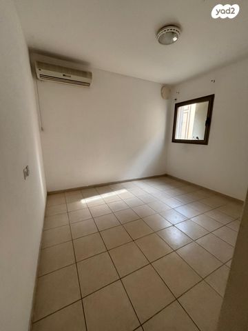 דירה, העפרוני 34, צפון הכרם, עכו