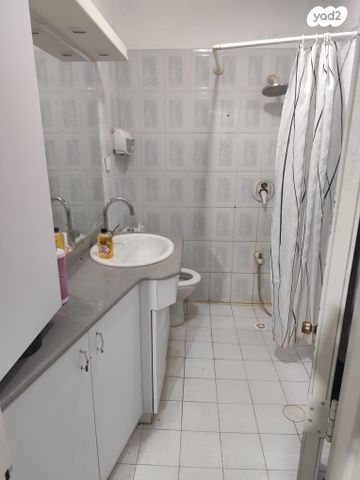 דירת גן, וייצמן 35, עמידר, בת ים