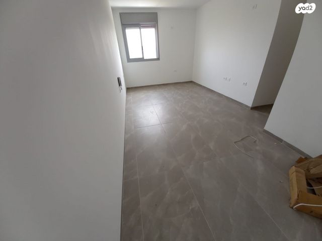 גג/ פנטהאוז, נהרדעא 6, שפע חיים / רמת בית שמש ד-3, בית שמש