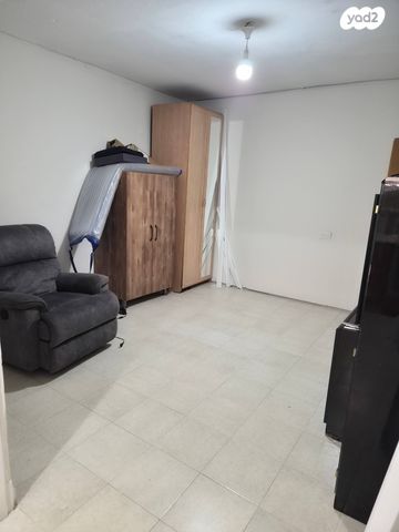 יחידת דיור, נחמיה 76, שיכוני המזרח, ראשון לציון