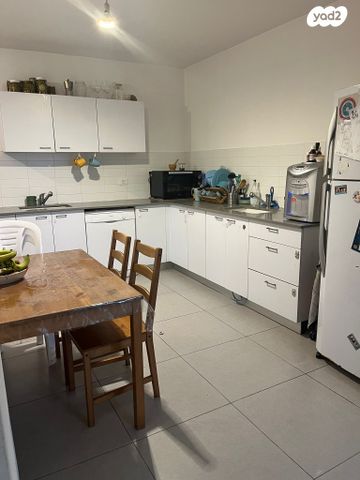 דירה, אורן 22, החורש, חריש