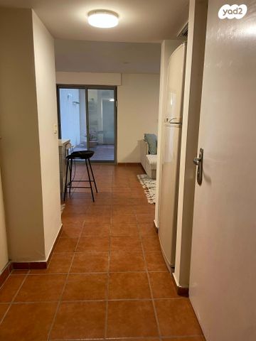 יחידת דיור, בראון 4, הרצליה ב', הרצליה