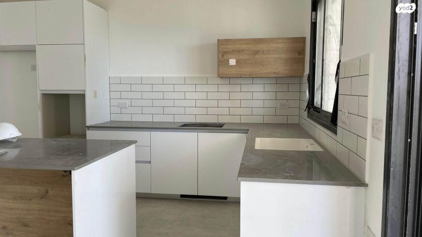 דירה, אלמוג 14, רמת חביב / רמת הנשיא, חיפה