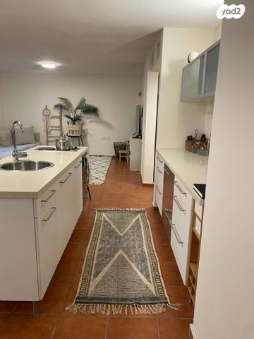 יחידת דיור, בראון 4, הרצליה ב', הרצליה