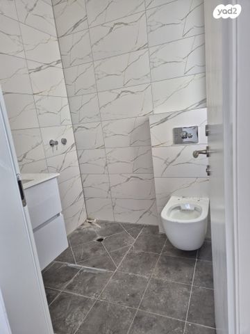 דירה, הגפן 3, כרמי הנדיב, אחוזת רוטנר, קרית מלאכי