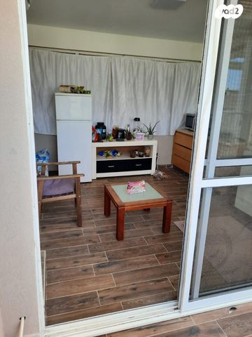 דירה, רגבים 10, גני אביב, לוד