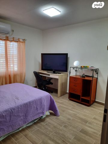 דירה, רגבים 10, גני אביב, לוד