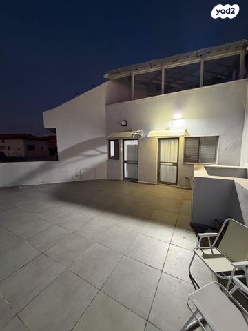 יחידת דיור, הראשונים 1, סקיה, אור יהודה