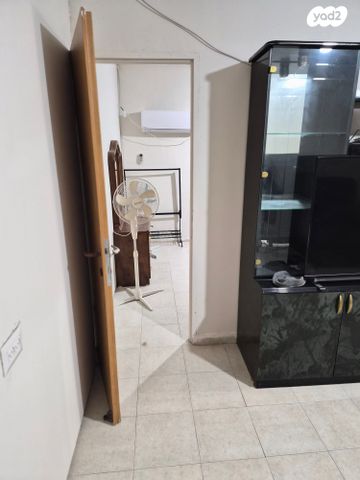 יחידת דיור, נחמיה 76, שיכוני המזרח, ראשון לציון