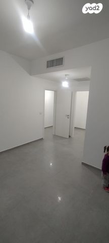 דירה, מנחם ארבר 13, נווה עופר, תל כביר, תל אביב יפו