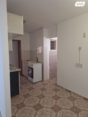 דירה, שאול המלך 127, שכונה י"א, באר שבע