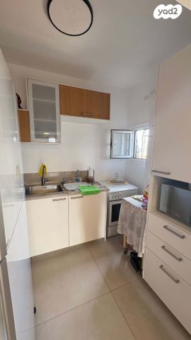 דירה, שדרות העצמאות 41, רוטשילד עצמאות, בת ים