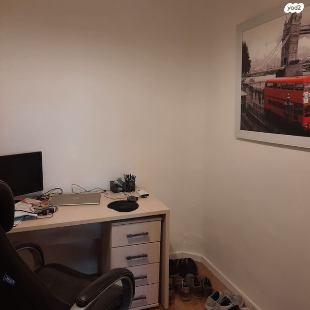 דירה, ביאליק 7, שכונת חשמונאים, מרכז העיר א, רמת גן