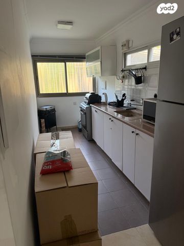 יחידת דיור, הברוש 61, נווה ימין, נווה ימין