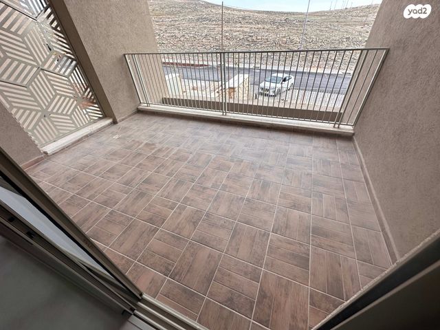 דירת גן, כפר אלדד, כפר אלדד, כפר אלדד