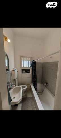 דירה, חביבה רייק 6, גבעת הרמבם, גבעתיים