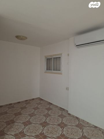 דירה, שאול המלך 127, שכונה י"א, באר שבע