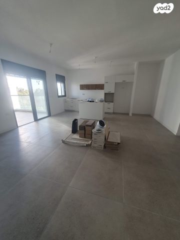 דירה, אחד העם 60, רמת השקמה, רמת גן