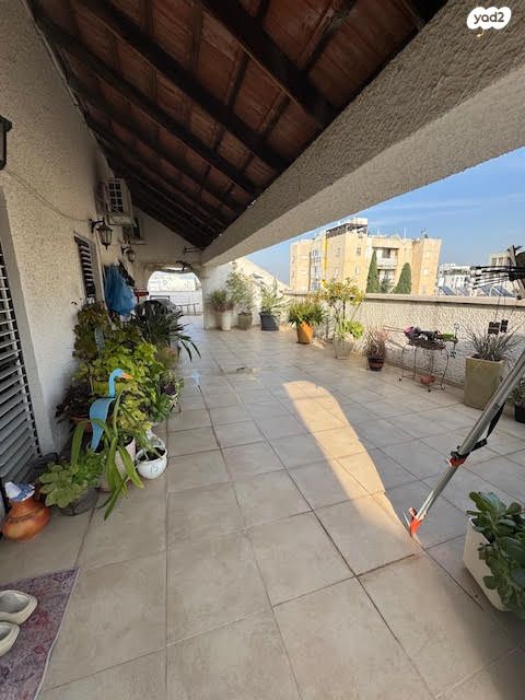 גג/ פנטהאוז, גאולה 4, מרכז, כפר סבא