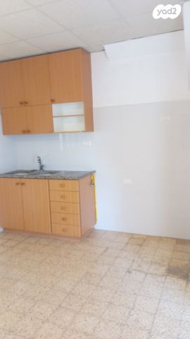 דירת גן, החרוב 23, עמינדב, עמינדב