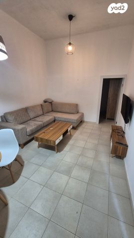 דירה, בר גיורא 19, הדר עליון, חיפה