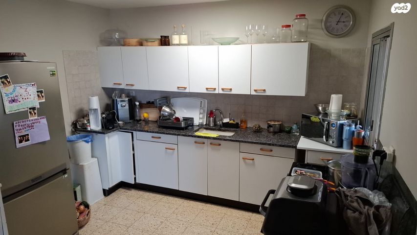 דירה, התבור 5, גבעת סביון, גני תקווה