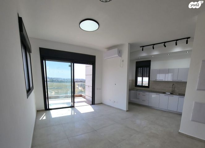 דירה, יצחק שמיר 3, נווה שרון / שער העיר, נתיבות