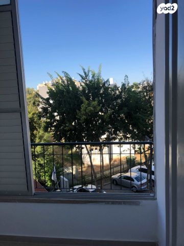 דירה, שדרות העצמאות 41, רוטשילד עצמאות, בת ים