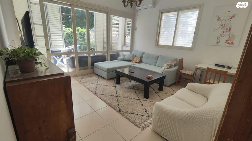 החשמונאים 14