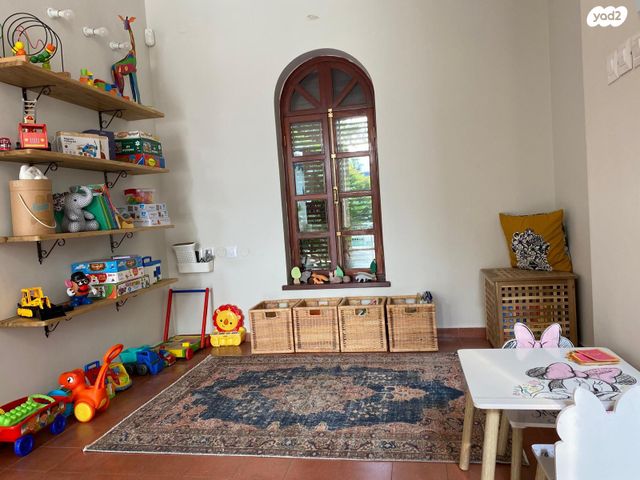 בית פרטי/ קוטג', הגפן 3, עשרת, עשרת