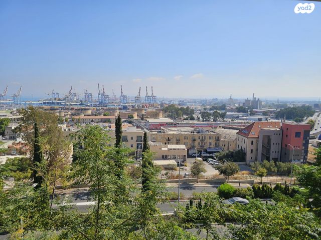 דירה, הרב אוחנה 37, העיר התחתית, ואדי סאליב, חיפה