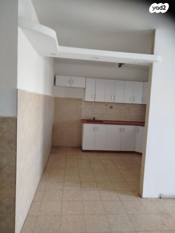 דירה, רבי יהודה הנשיא 18, רובע ז', אשדוד