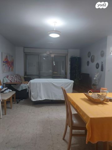 דירה, זכרון יעקב 23, הדר המושבות הותיקה / אם המושבות הותיקה, פתח תקווה