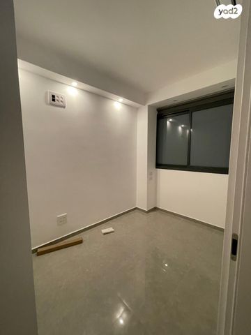 דירה, צבי שפירא 8, אגרובנק, חולון