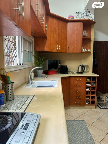 דירה, יהודה הימית 36, צפון יפו, המושבה האמריקאית-גרמנית, תל אביב יפו