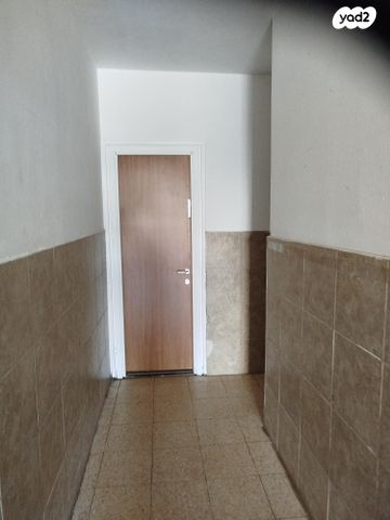 דירה, רבי יהודה הנשיא 18, רובע ז', אשדוד