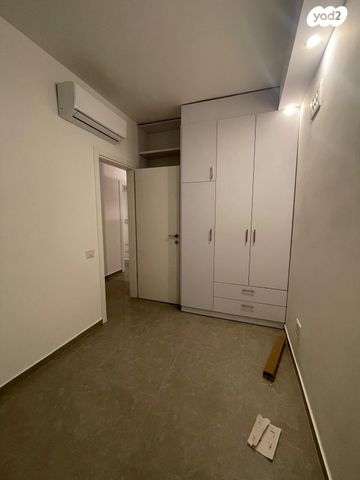 דירה, צבי שפירא 8, אגרובנק, חולון