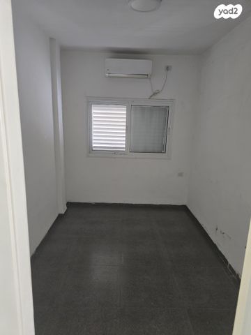 דירה, בית"ר 4, אברמוביץ', ראשון לציון