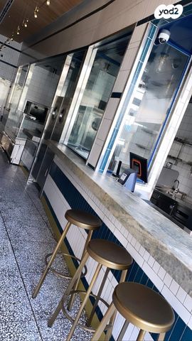 חנויות/ שטח מסחרי, עולי ציון 20, צפון יפו, המושבה האמריקאית-גרמנית, תל אביב יפו