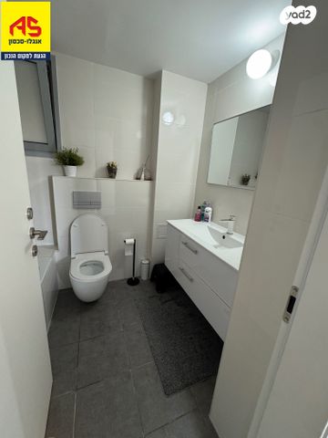 דירה, אהבת אדם, שרונה, כפר יונה