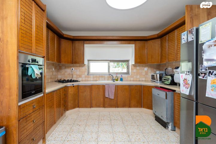 דו משפחתי, יעקב, זכרון יעקב