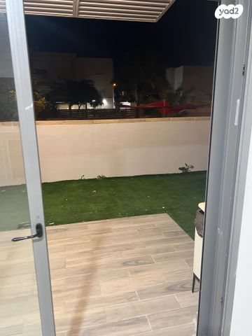 בית פרטי/ קוטג', אולגה שמיר, כלניות, באר שבע