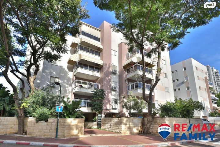 דירה, לח"י 31, הפרפר, קרית ביאליק