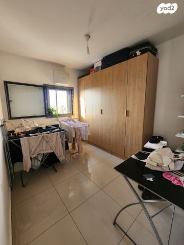 דירה, נתיבות מערב, נתיבות