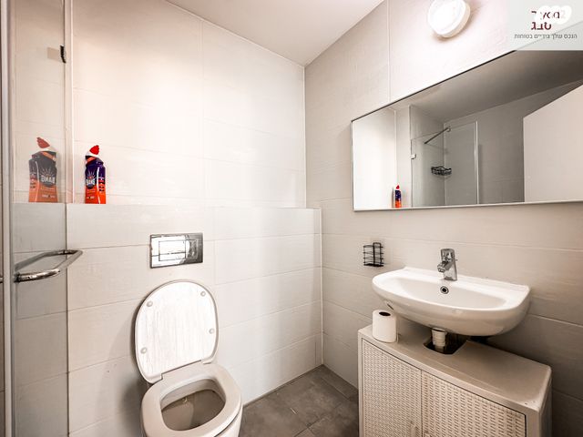 דירה, שדרות רחבעם זאבי, גבעת אולגה, חדרה