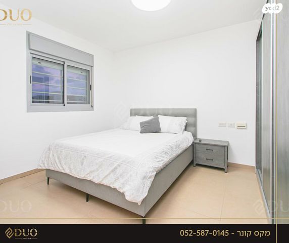 דירה, האנפה, החותרים, טירת כרמל