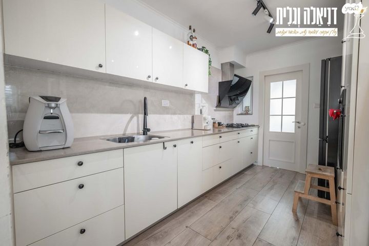 דירה, עמק האלה, הנביאים, מודיעין מכבים רעות